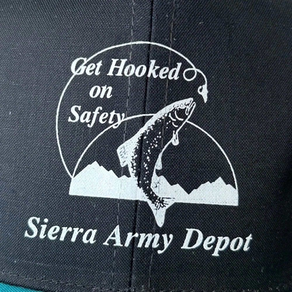 Vintage Sierra Army Depot Fishing Get‎ Hooked on Safety Snapback Hat Black Teal